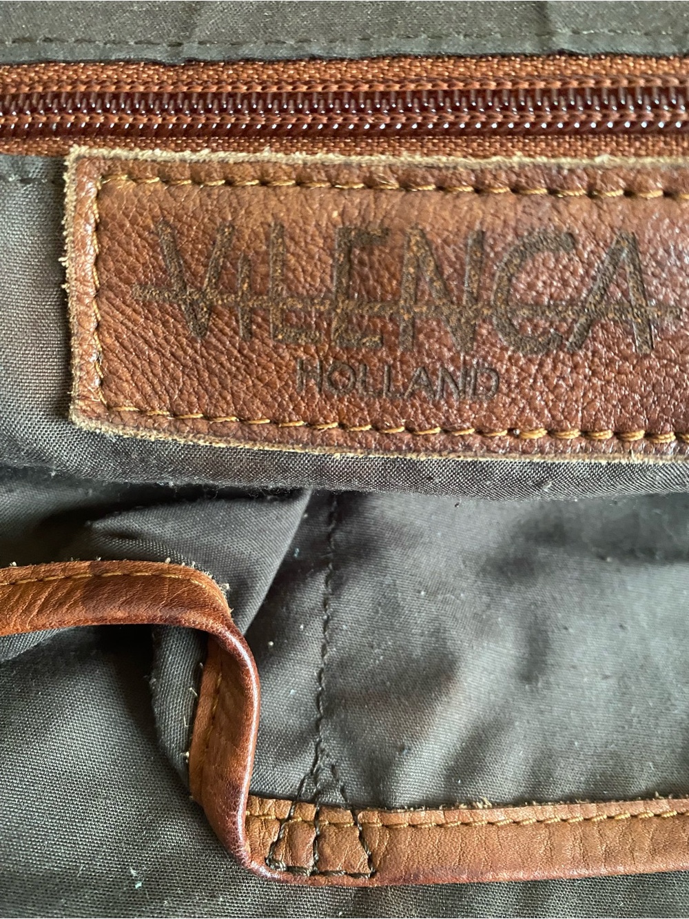Vilenca Holland Genuine Woven Leather Backpack & Wallet Set - Brown(AS IS) - Picture 7 of 11